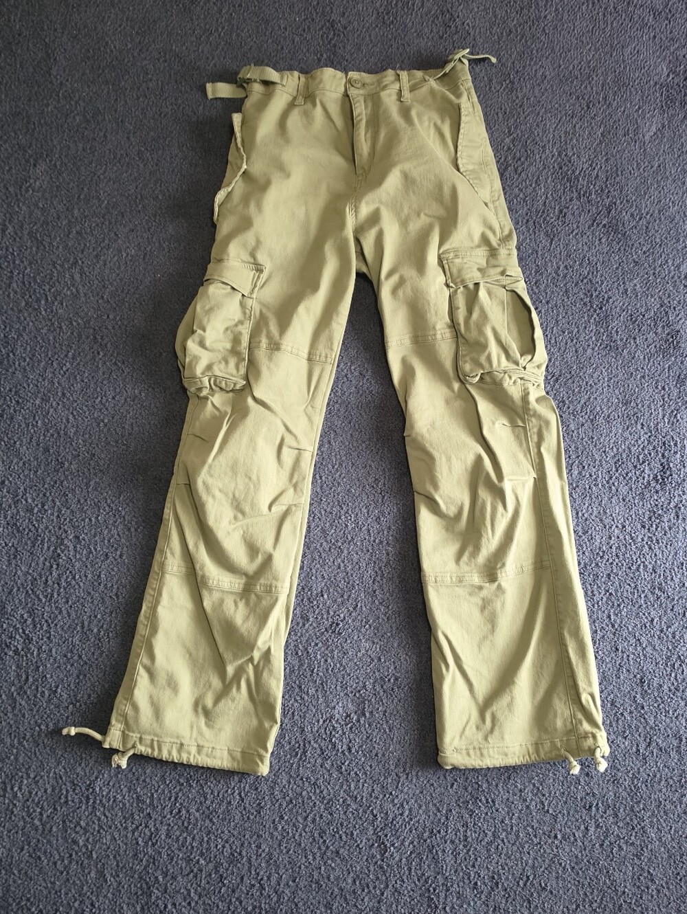 Buffbbed. Olive Cargo Pants - Nwot